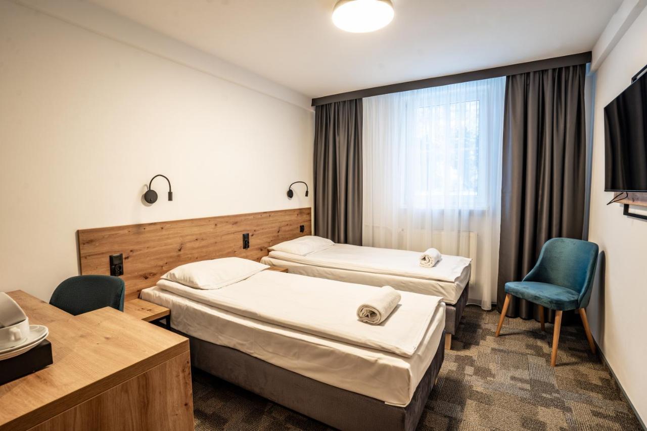 Economy Twin Room,1498772365:JPEG